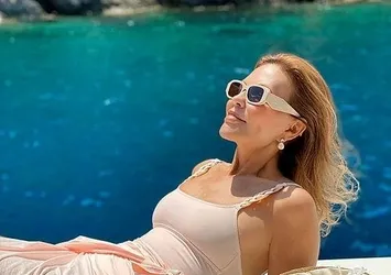 Kemal Gülman’dan 8.5 yıldır boşanamayan Feryal Gülman olaylı yalıyı 245 milyona sattı