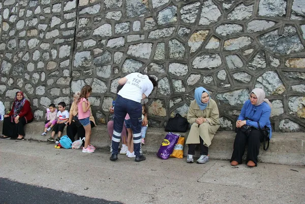 temde-feci-kaza-11-arac-birbirine-girdi-cok-sayida-yarali-var-1656493936810.jpg TEM'de feci kaza! 11 araç birbirine girdi çok sayıda yaralı var - 3