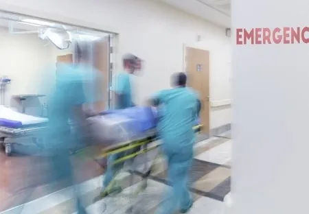 sapik-doktor-turkiyenin-gundemine-oturdu-sedyede-cinsel-saldiri-1640090297755.jpg Sapık doktor Türkiye’nin gündemine oturdu! Sedyede cinsel saldırı - 2