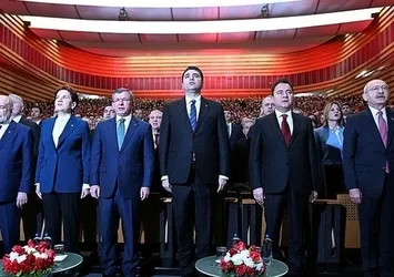 6'lı masa imzaladığı ortak metin üzerinden kavgaya tutuştu! Milletin aklıyla alay mı ediyorsunuz?
