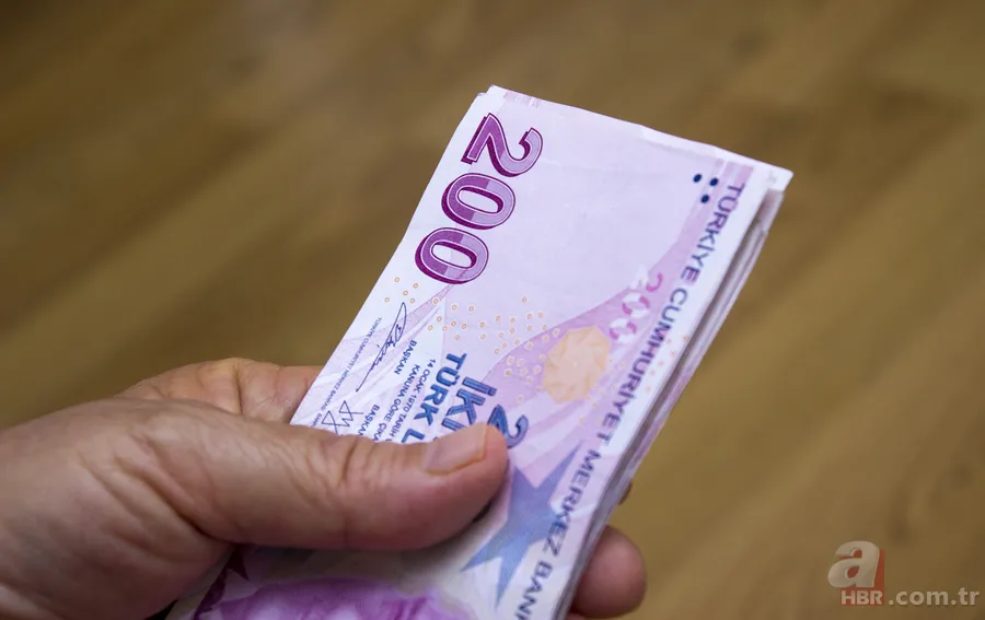 4 bankadan indirim kararı... Taşıt kredisi faiz oranları ne kadar? En uygun taşıt kredisi hangi bankada? 1