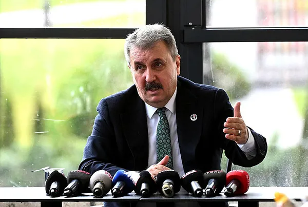 1704716240850.jpg Büyük Birlik Partisi'nden Murat Kurum'a yerel seçim desteği! Mustafa Destici'den tebrik... - 1