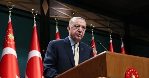 son-dakika-bestepede-anayasa-toplantisi-baskan-erdogan-liderliginde-basladi-1670446920959.jpg Son dakika: Beştepe'de Anayasa toplantısı! Başkan Erdoğan liderliğinde başladı - 1