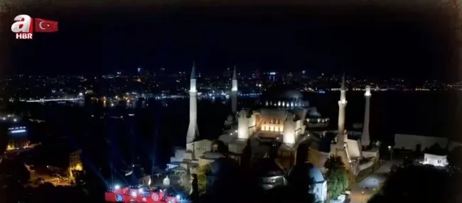 ayasofyanin-cami-olmasindan-kimler-rahatsiz-ayasofyanin-zincirleri-nasil-kirildi-1679649474218.jpg Ayasofya’nın cami olmasından kimler rahatsız? Ayasofya’nın zincirleri nasıl kırıldı? - 1