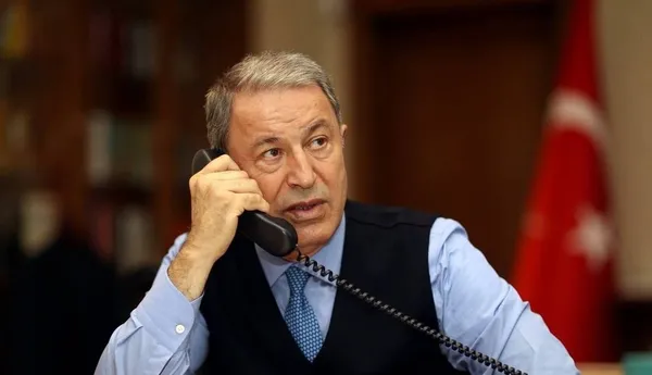 bakan-akar-ile-ukrayna-altyapi-bakani-musterek-koordinasyon-merkezini-gorustu-1658770421882.jpeg Bakan Akar ile Ukrayna Altyapı Bakanı 'Müşterek Koordinasyon Merkezini' görüştü - 2