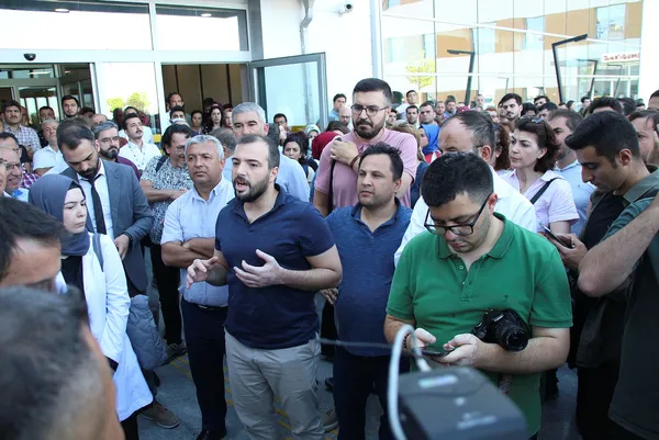 Konya’da doktor Ekrem Karakaya’nın katledildi! Kılıçdaroğlu siyaset üretme peşinde! Sağlık Bakanı Fahrettin Koca’dan sert yanıt