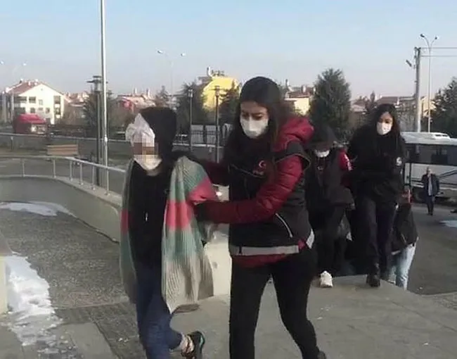 Karaman’da 'Ana' lakaplı suç örgütü lideri ayrılmak isteyenlere boş evde işkence yaptırmış - 7