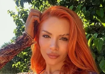 Feride Hilal Akın hakkında şok iddia! Hemcinsine saldırdı