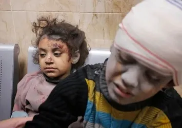 Gazze'de vahşet! Katil İsrail ordusu Filistinlilerin cansız bedenlerini buldozerle ezdi