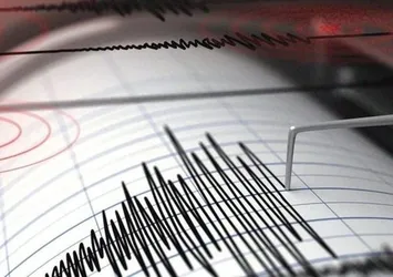 İran'da 4,9 büyüklüğünde deprem