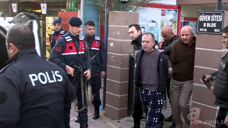 Antalya'da emekli astsubay dehşet saçtı! Birlikte yaşadığı kadını rehin aldı, 'Koronavirüslüyüm' diyerek polise tükürdü 8