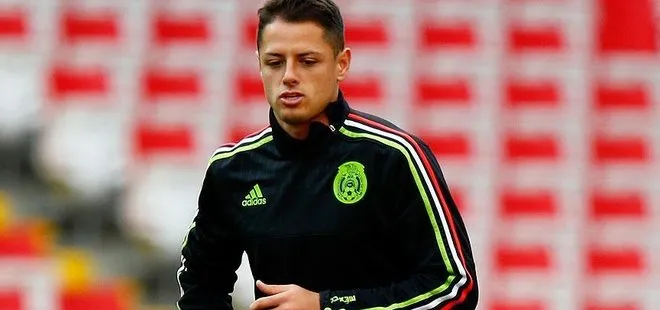 Meksikalı golcü Javier Hernandez resmen West Ham United’da