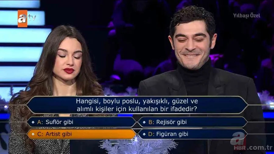 Milyoner'de yıldızlar geçidi! Burak Deniz ve Su Burcu Yazgı Coşkun milyonluk soruyu açtırdı | Kazanılan ödül çocuklar için bağışlandı 6