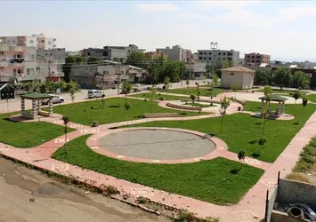 Vatandaşlar kayyum atanan belediyelerden memnun
