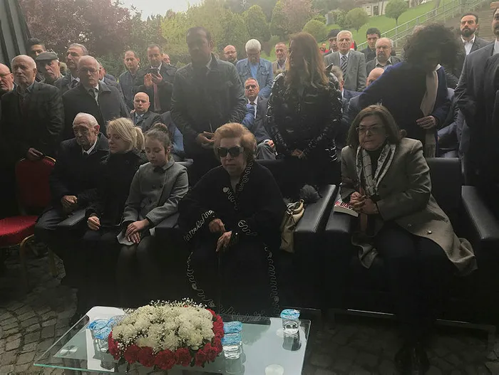 8. Cumhurbaşkanı Turgut Özal mezarı başında anıldı - 1