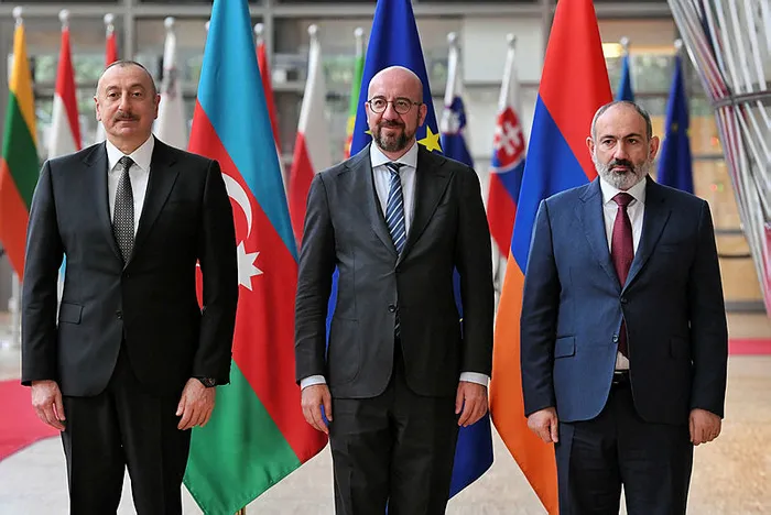 Azerbaycan ile Ermenistan barış anlaşması imzalar mı? İlham Aliyev - Charles Michel ve Paşinyan görüştü