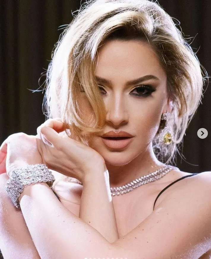 hadise olay foto raflar yla sosyal medyay sallad hadise olay foto raflar yla sosyal medyay sallad