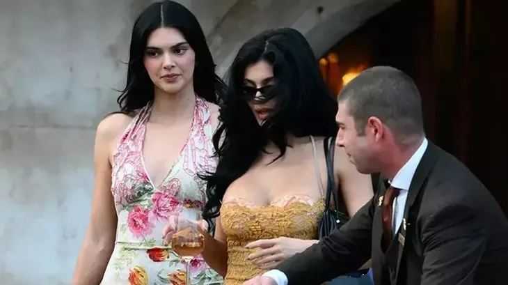 Ślub roku rozpoczęty! Amerykański miliarder Jeff Bezos bierze ślub