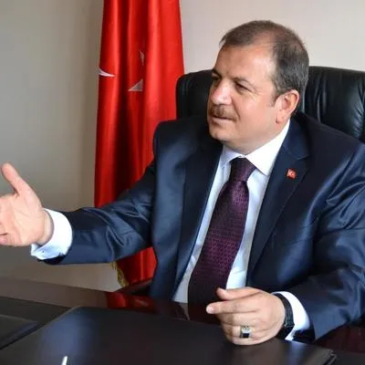 berber-guzellik-salonlari-ve-kuaforler-icin-tatil-karari-yeni-donem-1-ocak-2023te-basliyor-1671815502717.jpeg Berber - güzellik salonu - kuaför için FLAŞ "tatil" kararı | Yeni dönem 1 Ocak 2023'te başlıyor | Genel Başkan Bayram Karakaş duyurdu - 1
