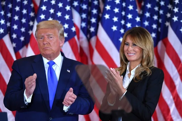 Donald Trump’a bir şok da Melania Trump’tan! Boşanmak için gün sayıyor