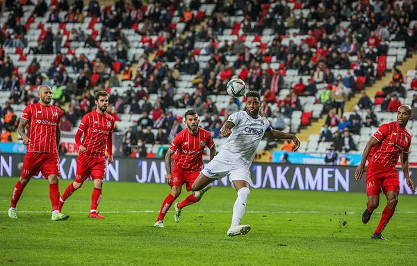 antalyaspor-1-kasimpasa-1-mac-sonucu-antalyada-kazanan-yok-1640103494080.jpg Antalyaspor: 1 - Kasımpaşa: 1 MAÇ SONUCU | Antalya'da kazanan yok - 2