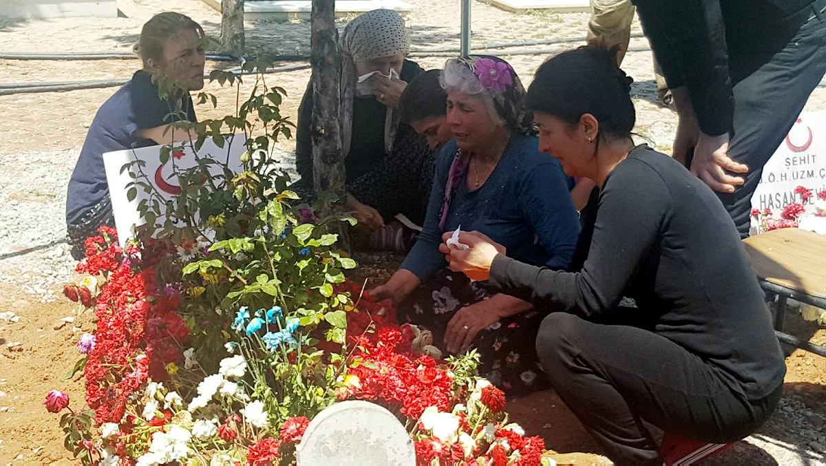 Şehide hakarete 14 ay hapis