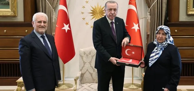 Başkan Erdoğan şehit Savcı Kiraz’ın anne ve babasını kabul etti