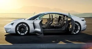 Porsche’den yeni harikasına Türkçe isim