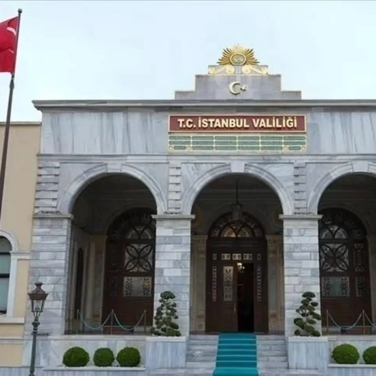 İstanbul Valiliği'nden okullarda mescit kararı! 39 ilçe kaymakamlığına yazı gönderildi