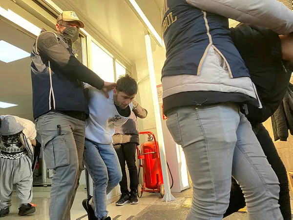 MOSSAD’a para karşılığı bilgi sağlayan 7 şüpheliye tutuklama talebi