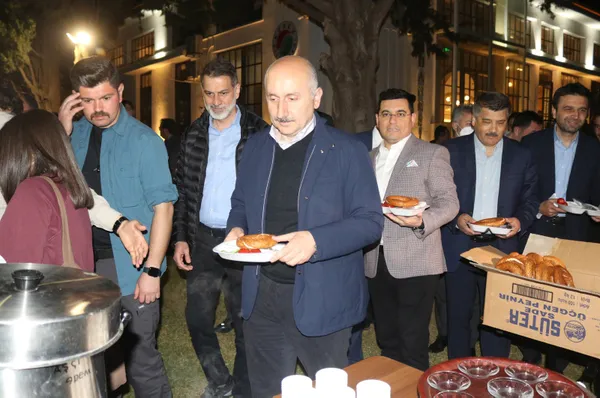 Son dakika: Ulaştırma ve Altyapı Bakanı Adil Karaismailoğlu 2050 yılı ihracat hedefini açıkladı: 500 milyar dolar