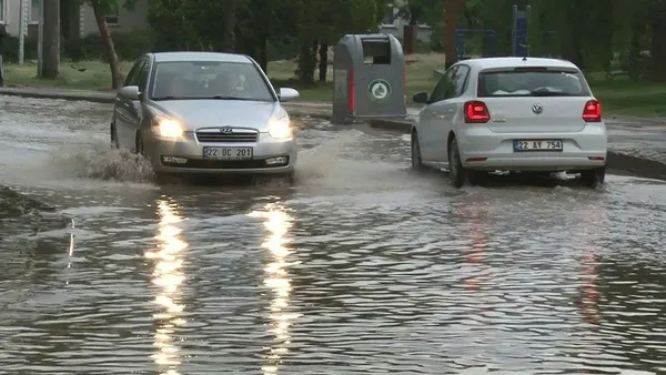 1652684794948.jpeg Meteoroloji yeni hava durumu raporunu yayınladı! Sıcaklıklar düşecek sağanak yağış geliyor - 7