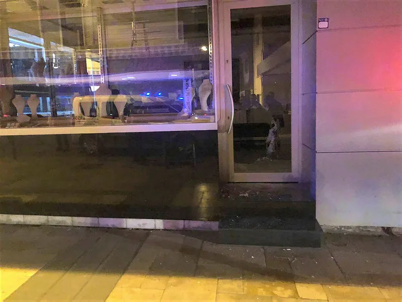 Soyguncu altınları prematüre doğan bebeğinin ameliyatı için çalmış - 4