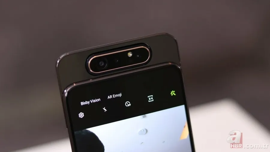 Samsung Galaxy A80 fiyatı ne kadar? Samsung Galaxy A80 özellikleri nelerdir? 3