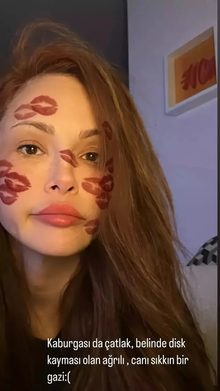 can-borcunun-emeli-mine-tugay-kotu-haberi-verdi-cani-sikkin-bir-gazi-1742037458720.jpeg Kaynak: Instagram