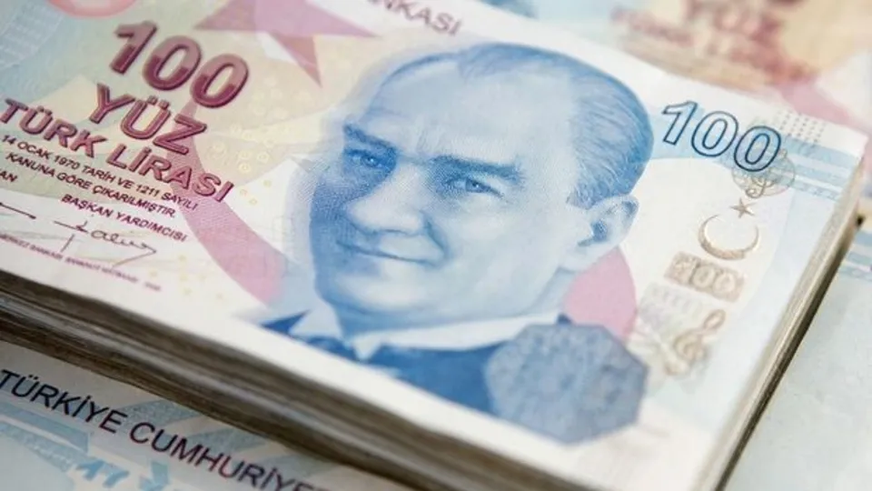 Emeklilerin sorunlarını çözecek 7 yasa