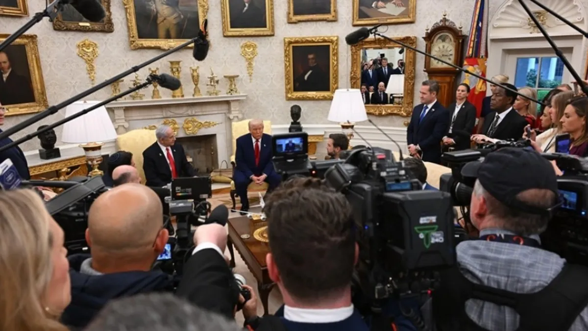 İsrail'den ABD-İran müzakeresine ilginç savunma: Trump'tan basın karşısında öğrendi