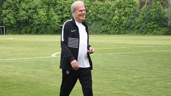 canli-i-altinordu-altay-canli-anlatim-izle-super-lig-yolunda-son-randevu-1622041286554.jpg Son dakika: Altay Altınordu'yu 1-0 yenerek Süper Lig'e yükseldi - 10