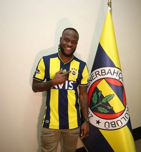Moses resmen Fenerbahçe'de - 3