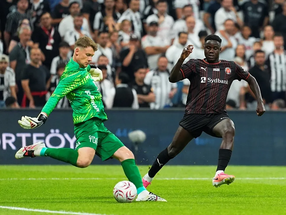 besiktas-avrupa-ligi-mesaisinde-uefa-avrupa-ligi-2-on-eleme-turu-1784835847302.jpg Beşiktaş UEFA Avrupa Ligi'nde Midtjylland'ı mağlup etti - 2