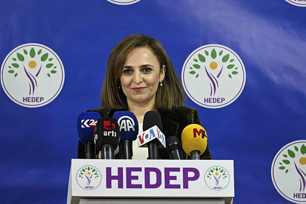 HEDEP’in yeni kısa ismi belli oldu! Kandil’in siyasi ayağının ismi artık DEM Parti...