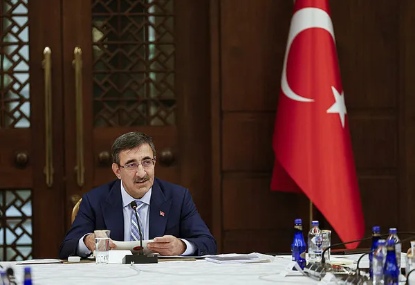 Cumhurbaşkanı Yardımcısı Cevdet Yılmaz: Depreme rağmen Türkiye ekonomisi yüzde 4 büyüdü
