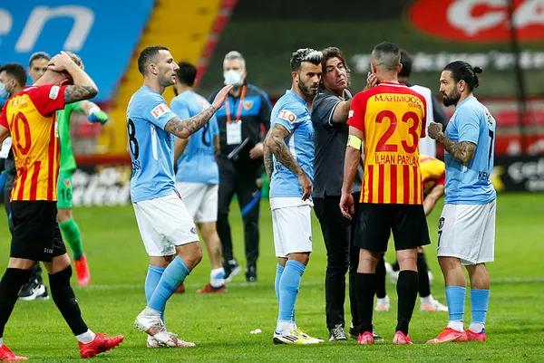 kayserispor-0-gaziantep-fk-0-mac-sonucu-kayseride-kazanan-yok-1620504259014.jpg Kayserispor: 0 - Gaziantep FK: 0 MAÇ SONUCU | Kayseri'de kazanan yok! - 1