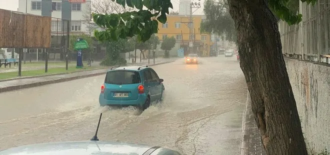 Birçok ili sağanak ve fırtına vurdu! Erzurum’da dev hortum evlerin çatılarını uçurdu