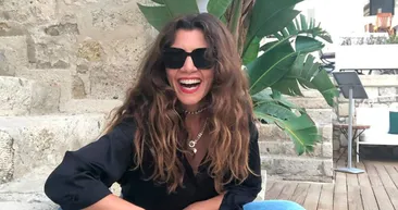 Gökçe Bahadır sevgilisiyle el ele yakalandı! Bakın kim çıktı