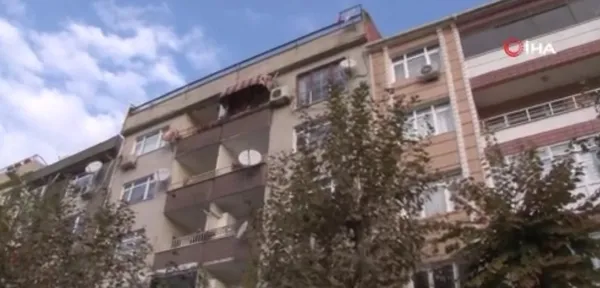 zeytinburnunda-vahset-kocasini-uyurken-baltayla-olduren-kadindan-pes-dedirten-savunma-1638885068781.jpg Zeytinburnu’nda vahşet! Kocasını uyurken baltayla öldüren kadından ‘pes’ dedirten savunma - 3
