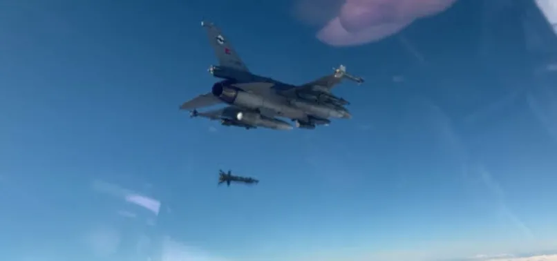 Son dakika: Türk jetleri Irak'ın kuzeyindeki Metina'yı bombaladı! 2 PKK'lı terörist...