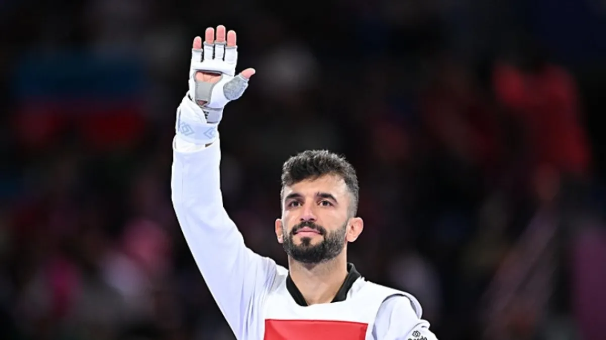 Paris'te para tekvandoda Fatih Çelik'ten gümüş madalya!