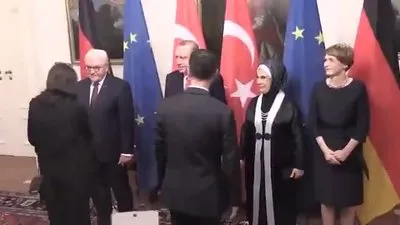 Primci Cem Özdemir’in boynu bükük kaldı!
