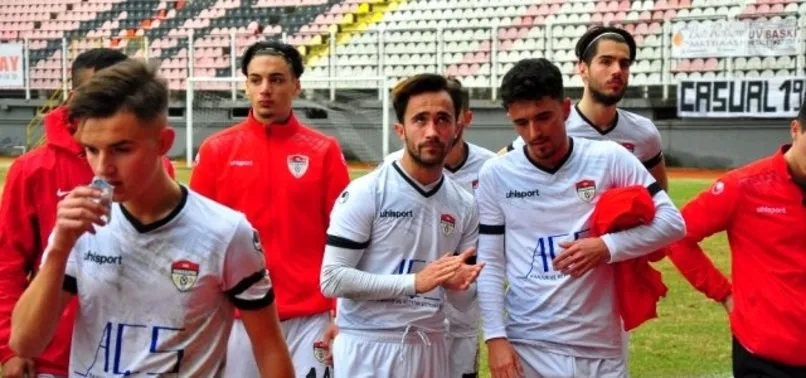 Manisaspor profesyonel liglere veda etti